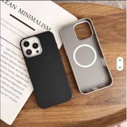 Magnetic Wireless Charging TPU Back Cover for iPhone 17 Pro